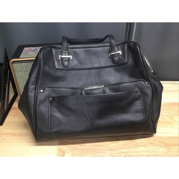 Coach Handbags - COACH PEBBLE LEATHER Tayler SATCHEL TOTE PURSE BAG Carryall